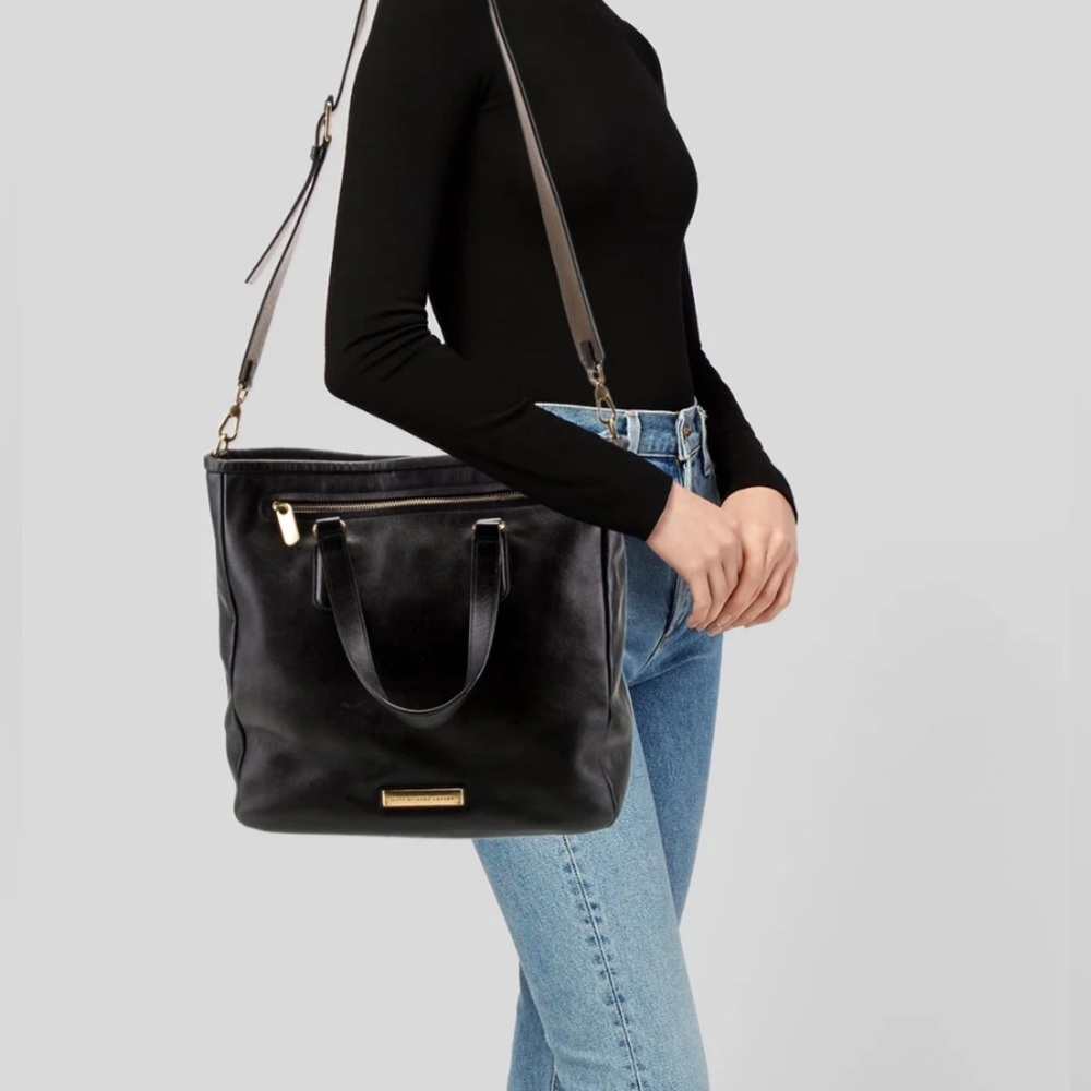 Marc Jacobs Large Leather Tote Bag w/Dust Bag